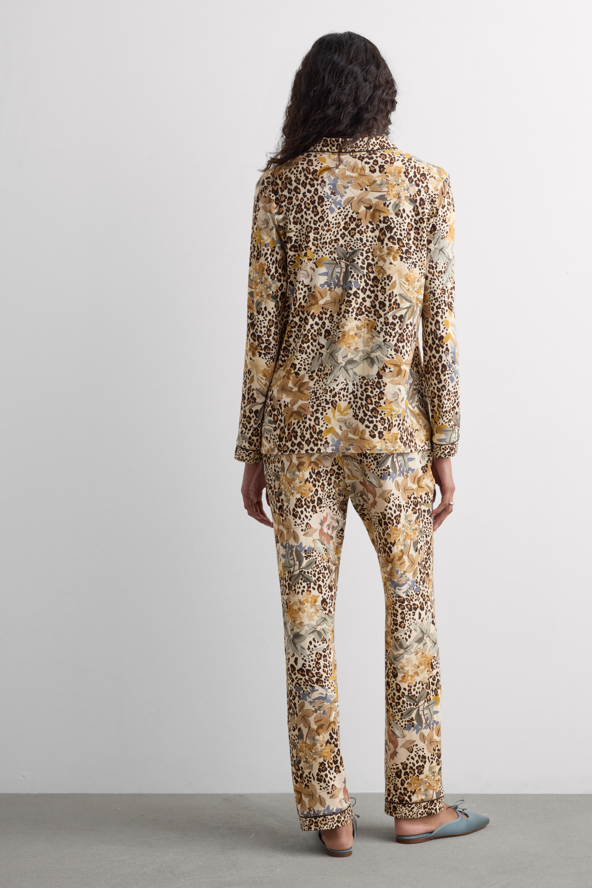 Pigiama Lungo Aperto Davanti in Modal Animalier Simply Iconic
