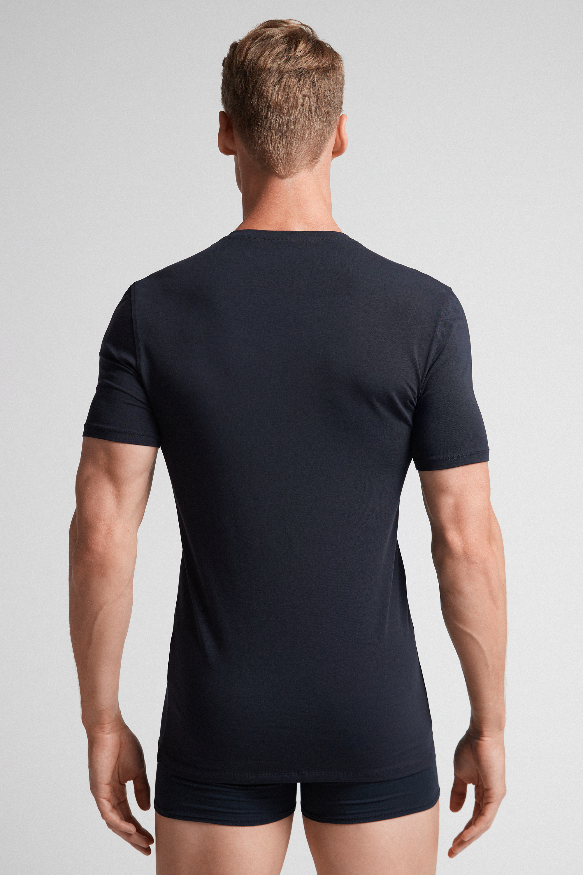 T-shirt con Scollo a V in Cotone Superior Elasticizzato