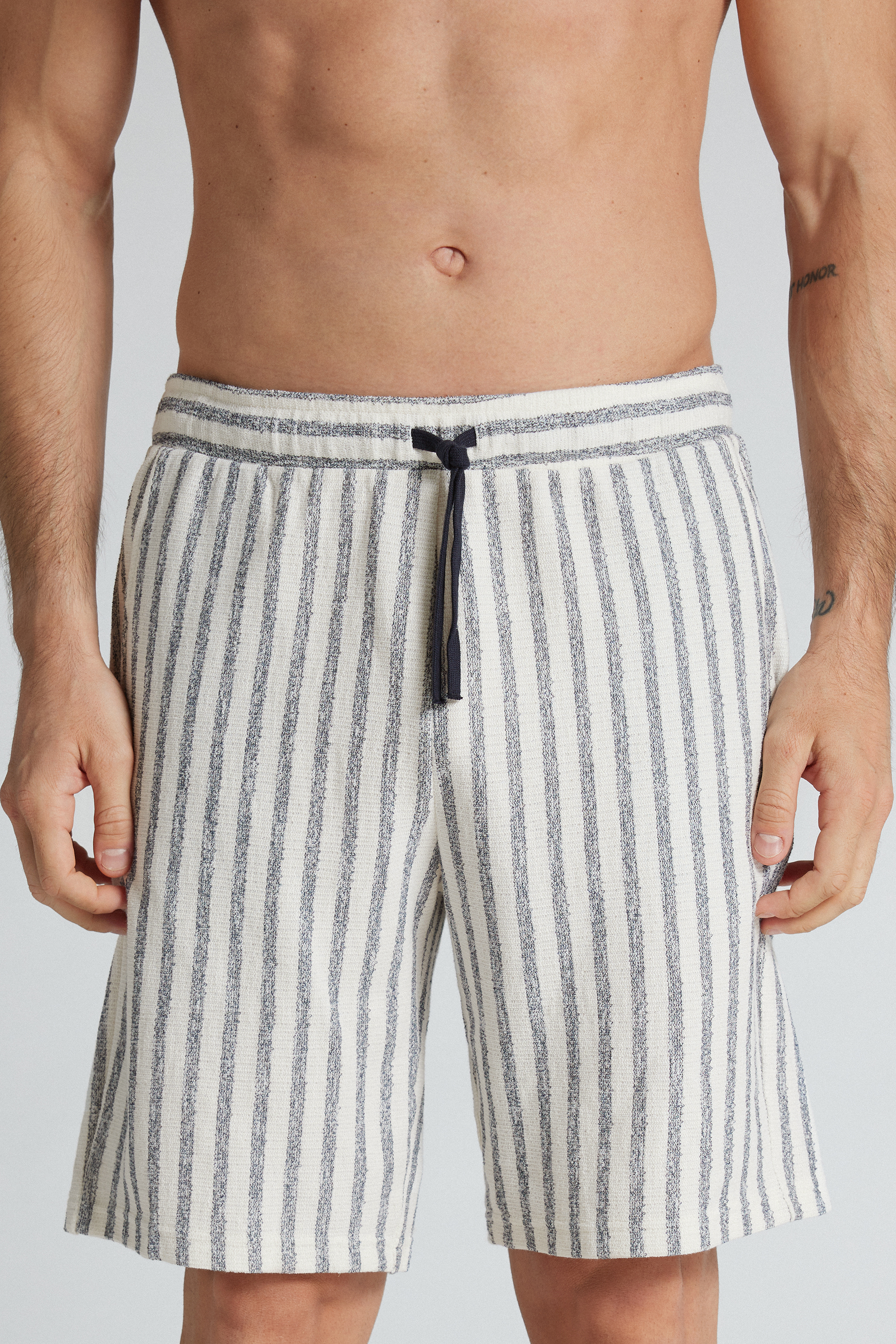 Pantalone Corto in Felpa a Righe Verticali