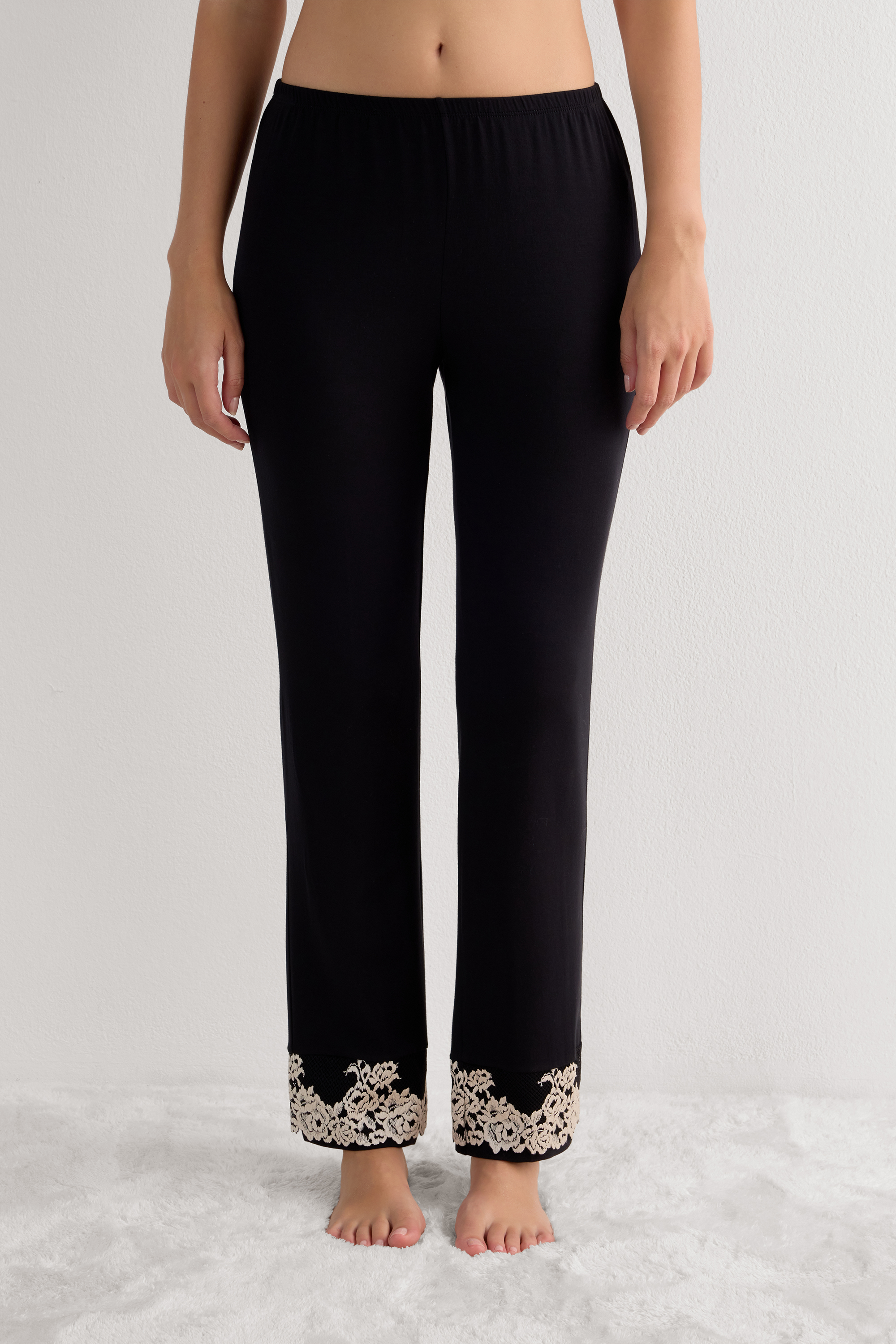 Pantalone Lungo in Modal con Balza Pretty Flowers