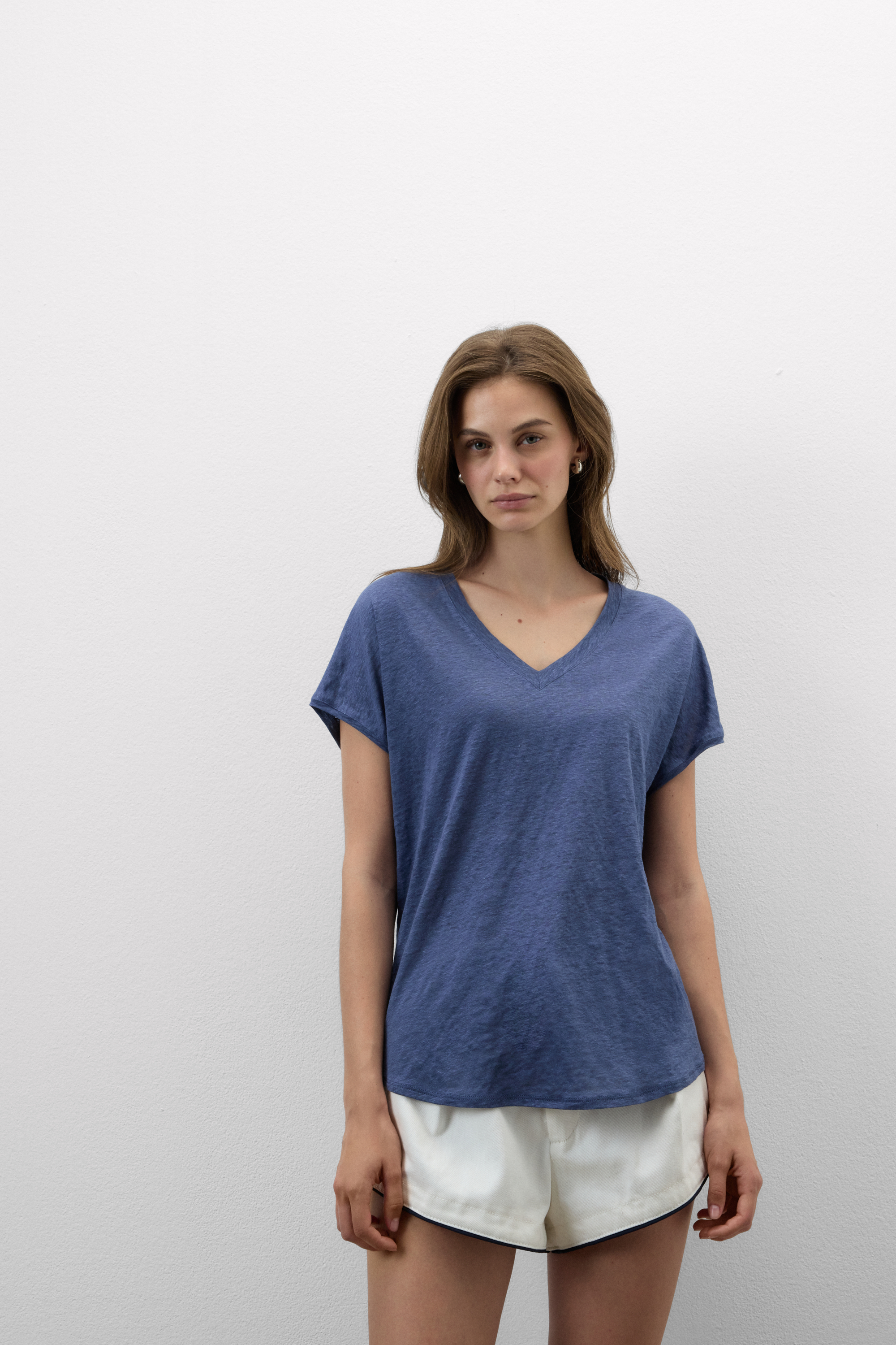 Maglia Manica Corta con Scollo a V in Lino The Pure Linen