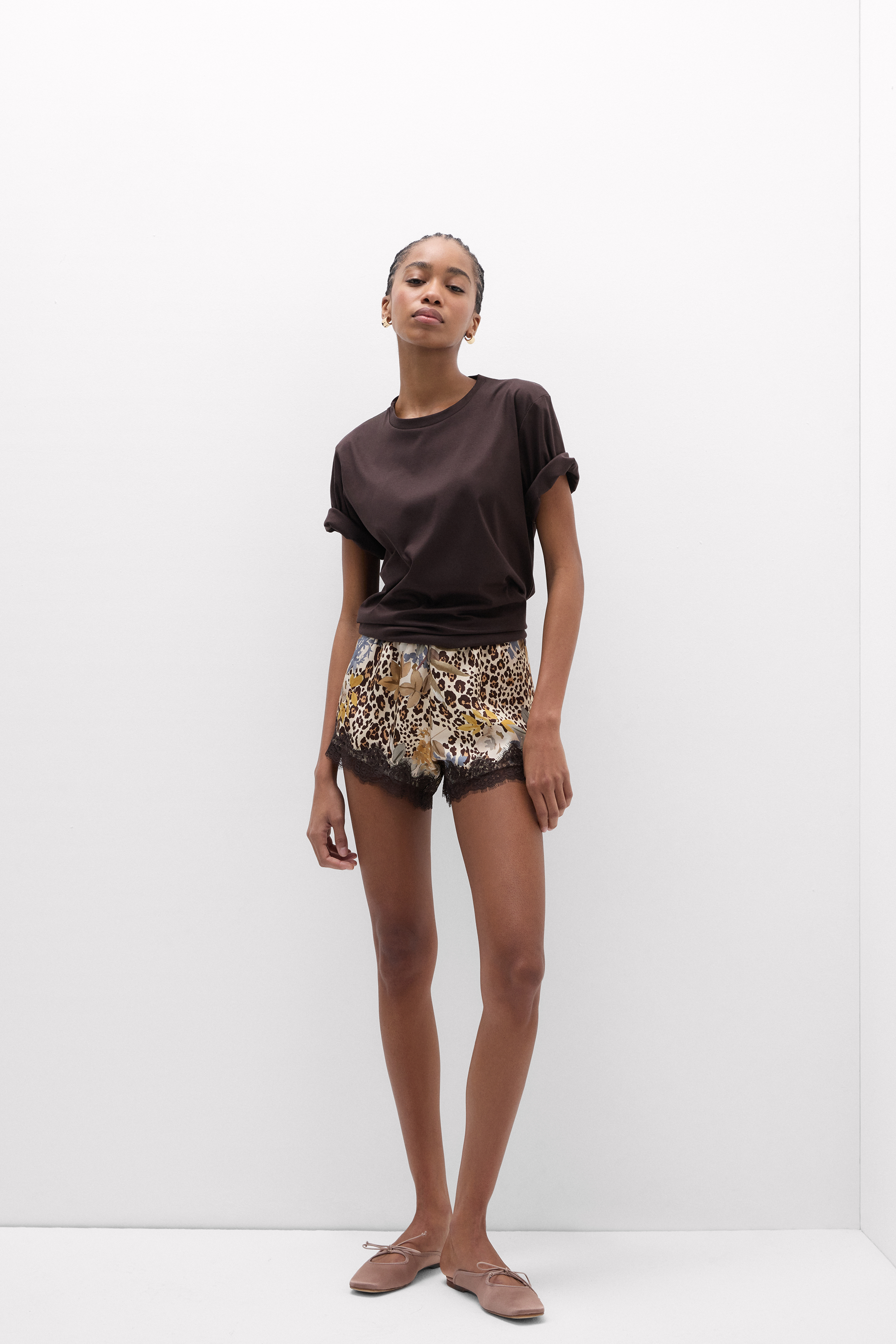 Pantaloncini in Raso di Viscosa Animalier Simply Iconic