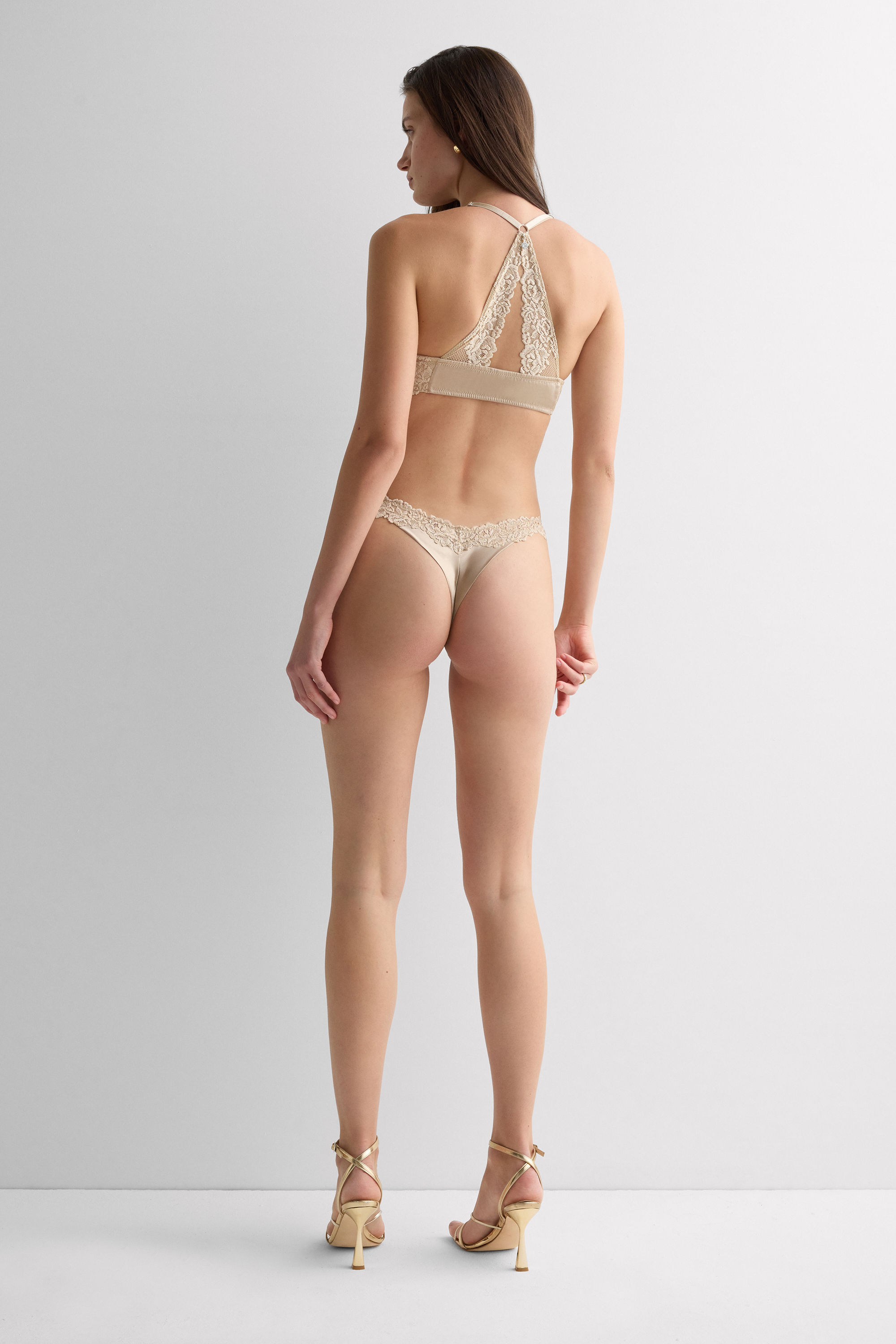 Brasiliana Stile Anni '80 in Seta e Pizzo Silky Flowers
