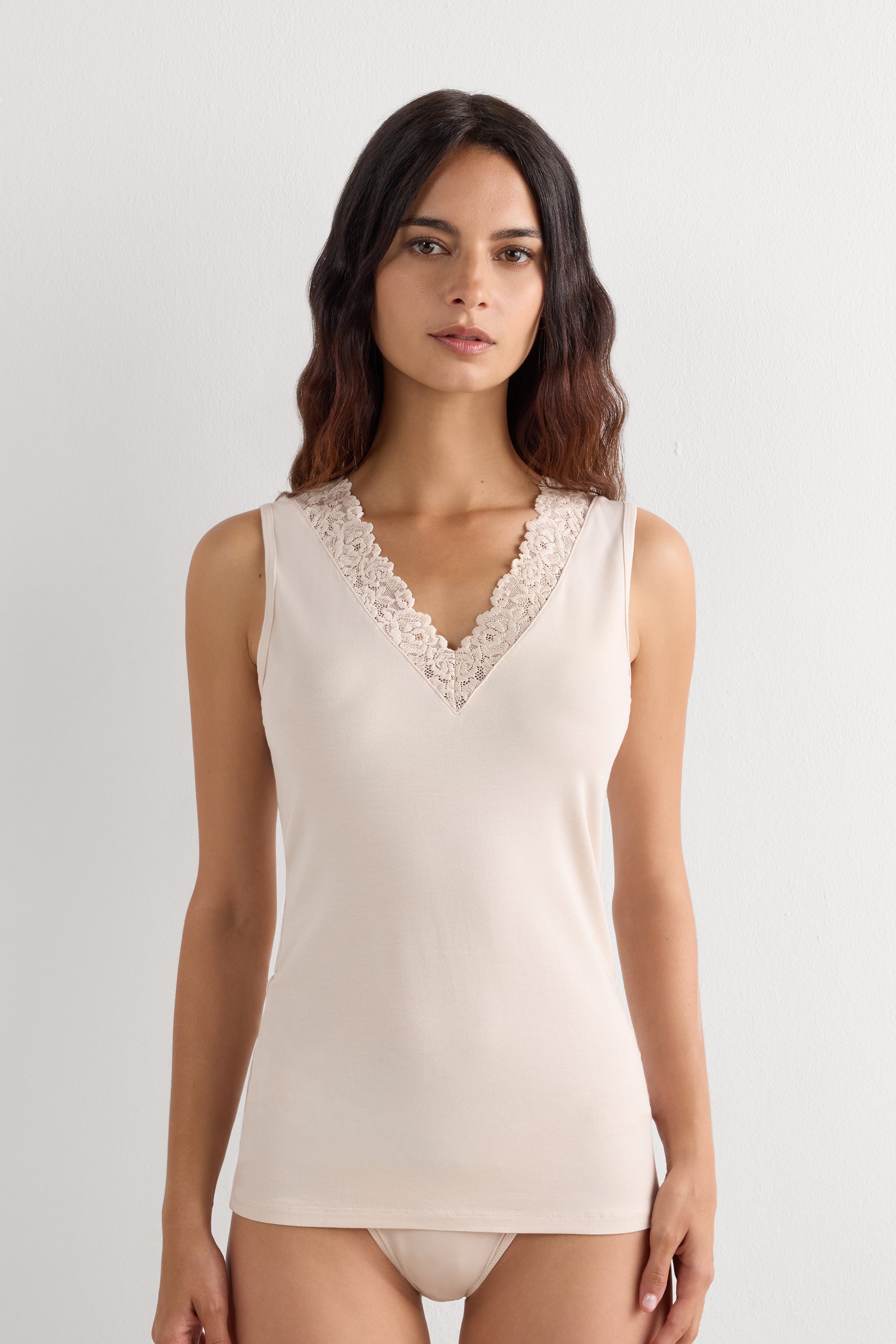 Canotta in Modal e Pizzo Pretty Flower