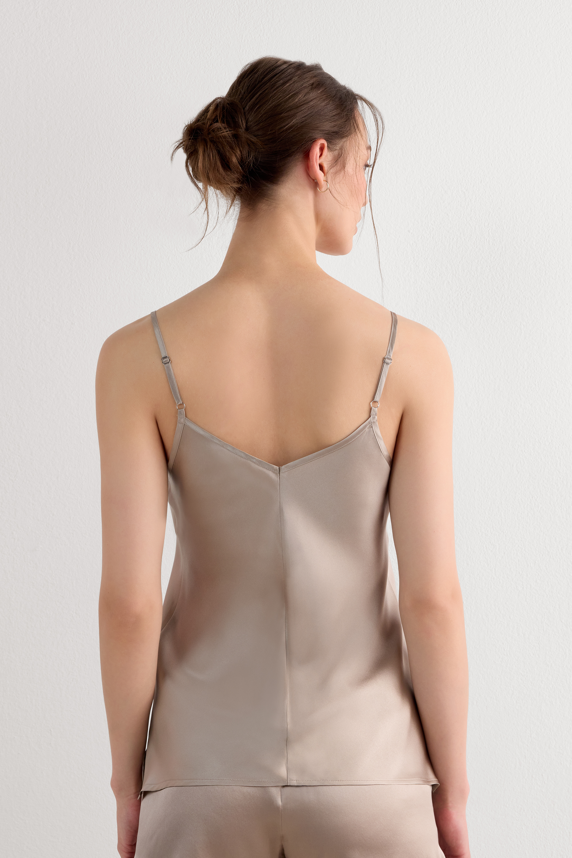 Top in Raso di Seta con Scollo a V