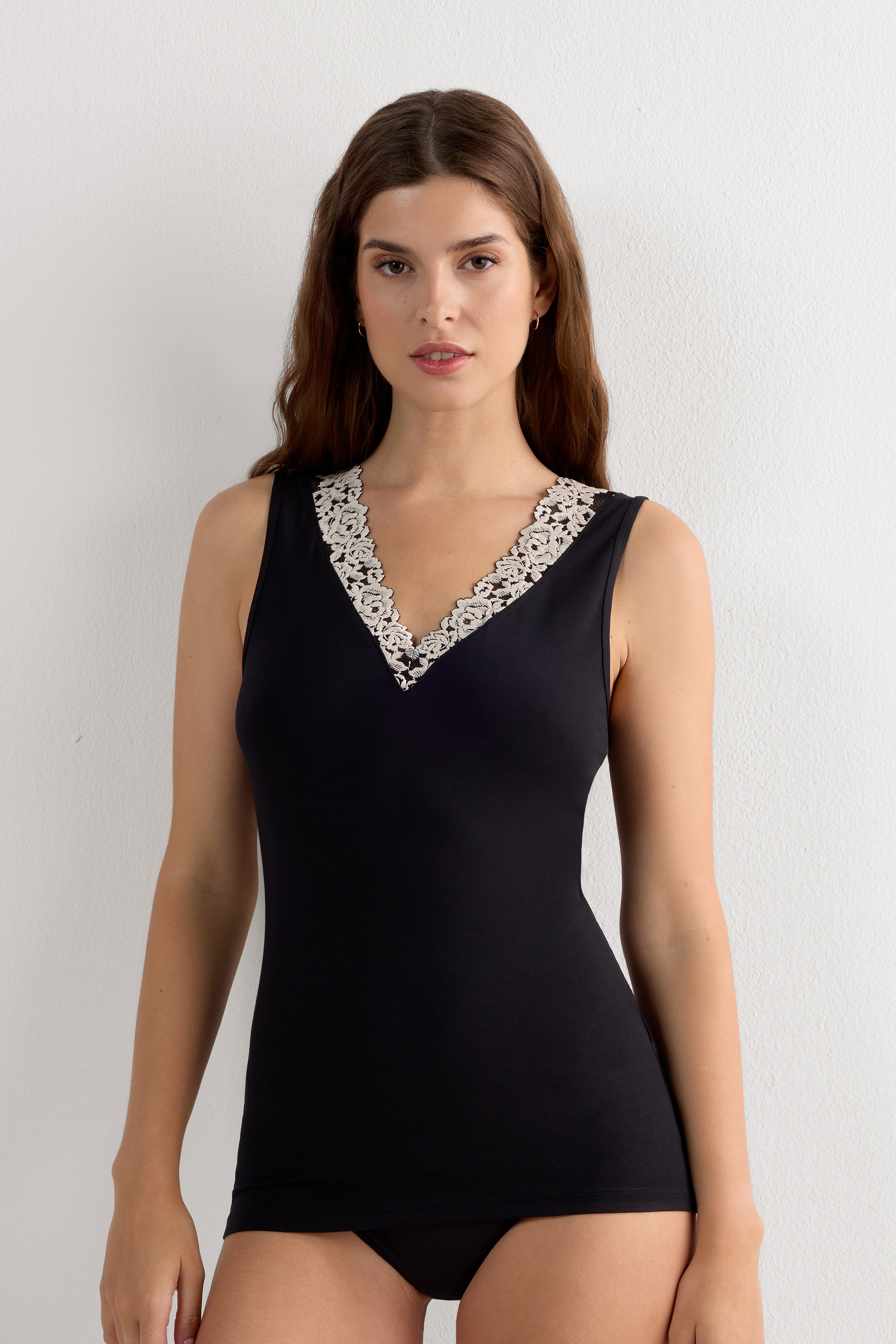 Canotta in Modal e Pizzo Pretty Flower