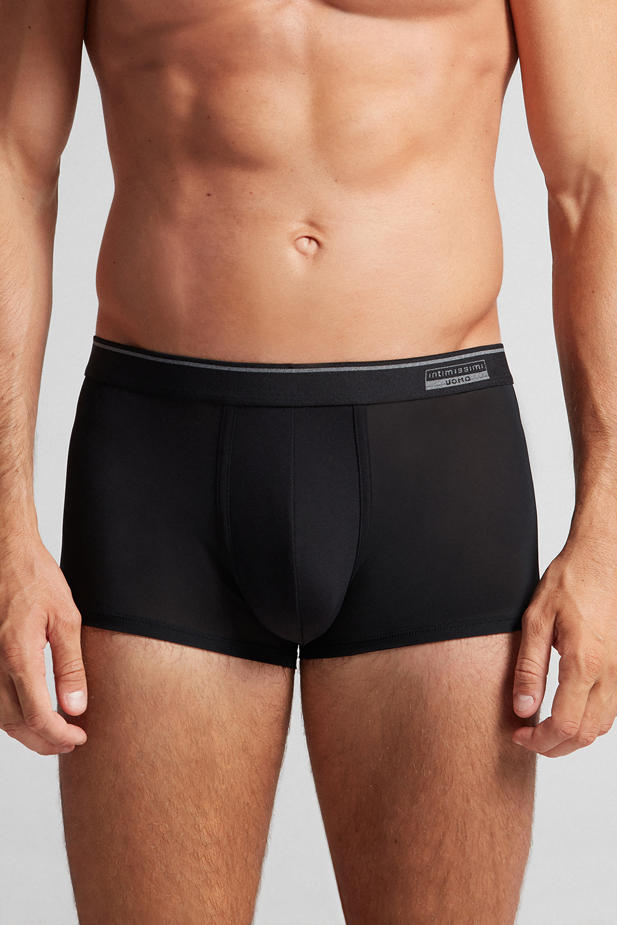 Boxer in Microrete Super Fresh