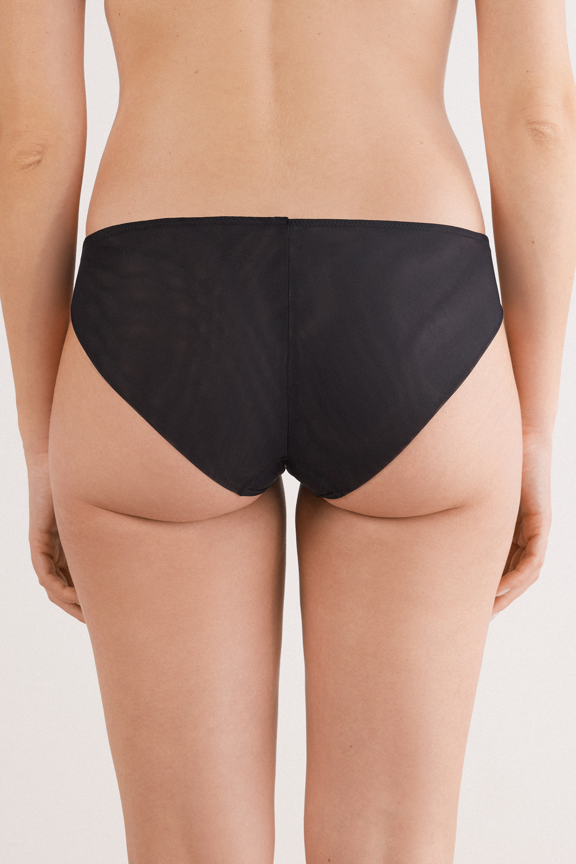 Slip Modern Attitude