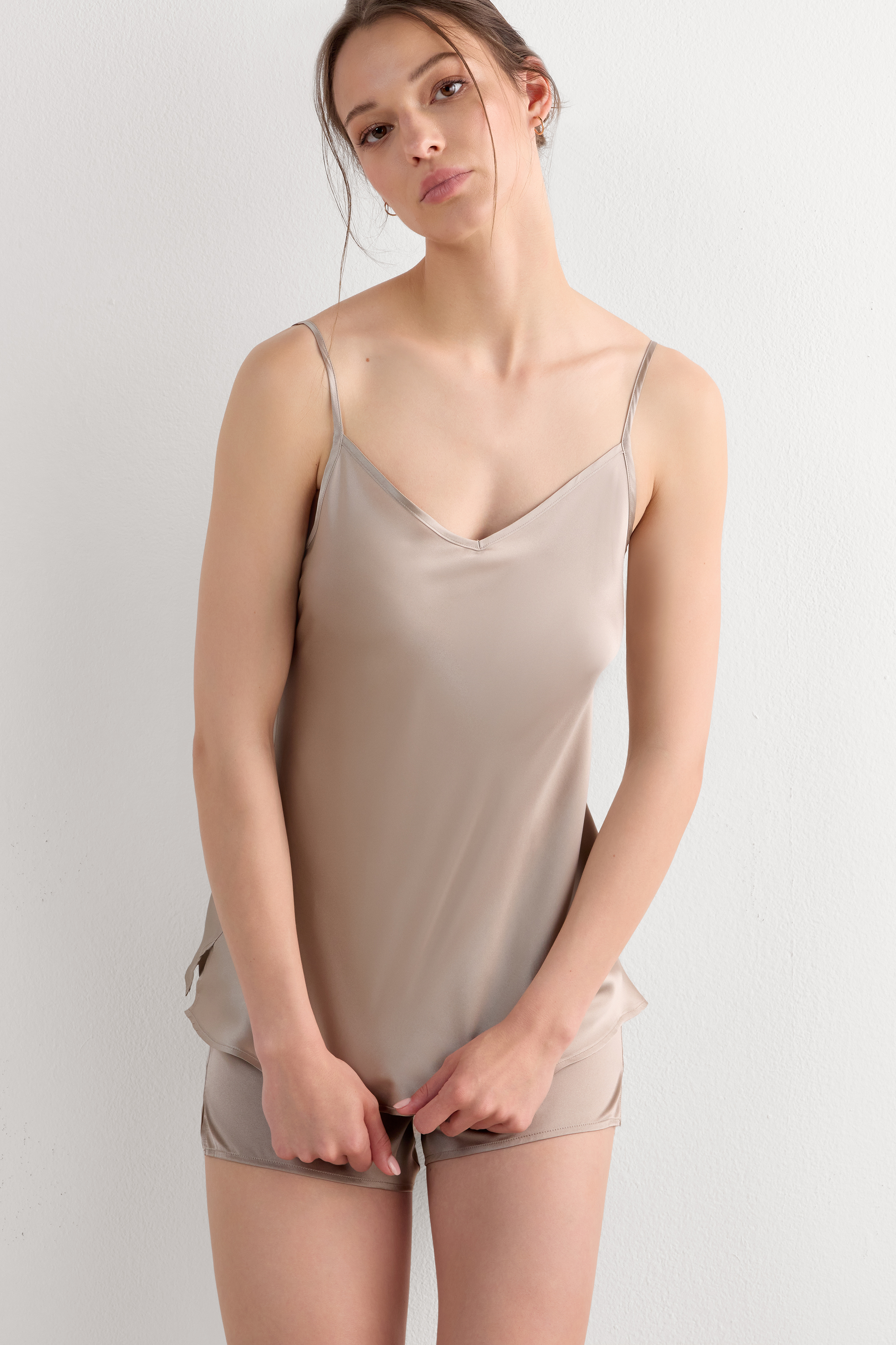 Top in Raso di Seta con Scollo a V