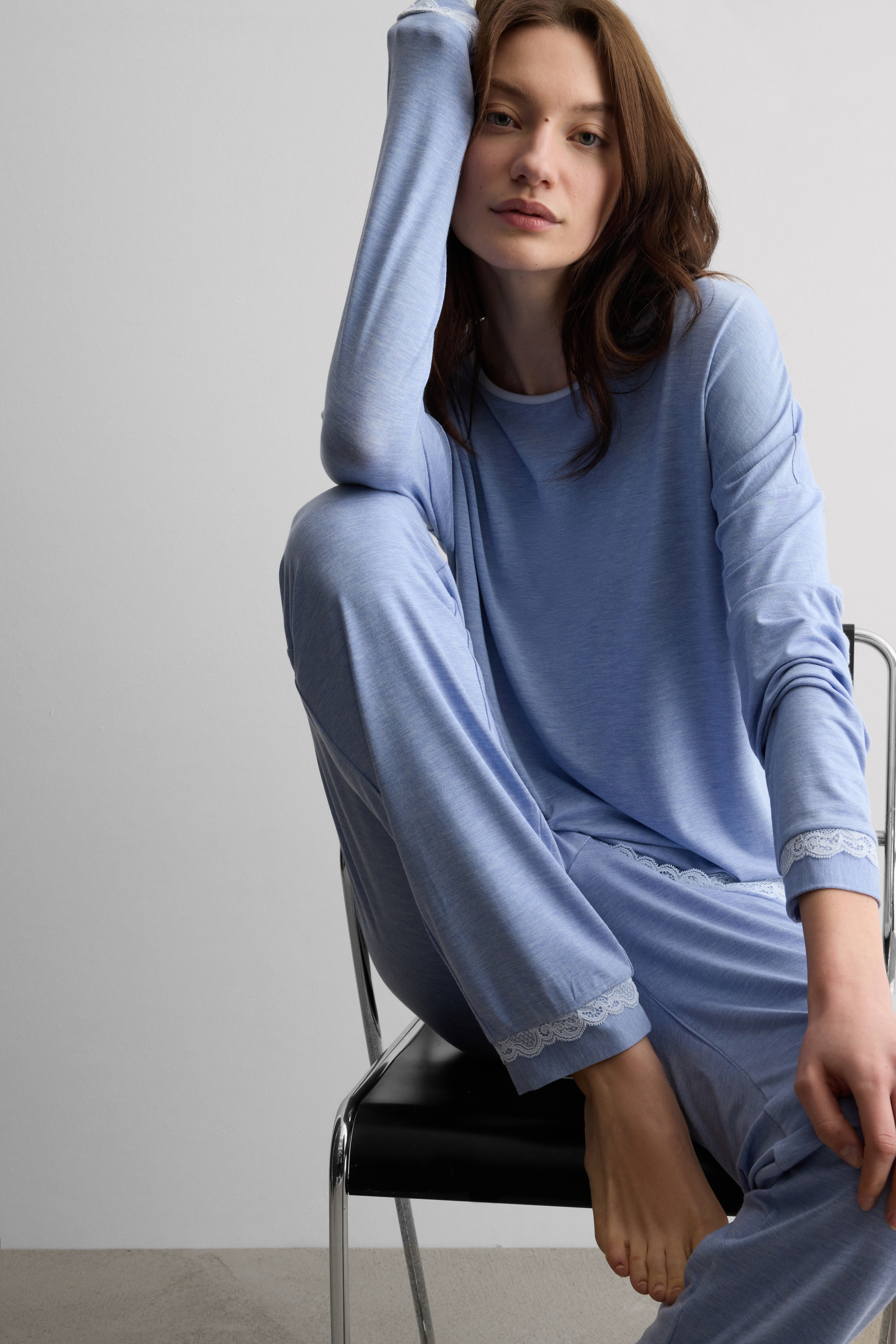 Pigiama Lungo in Modal con Pizzo