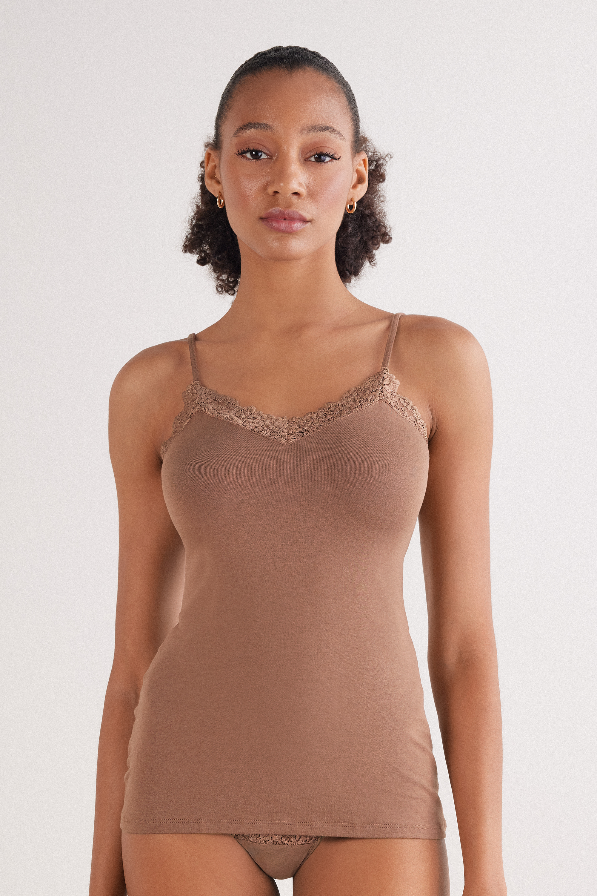 Top in Modal Pretty Flowers