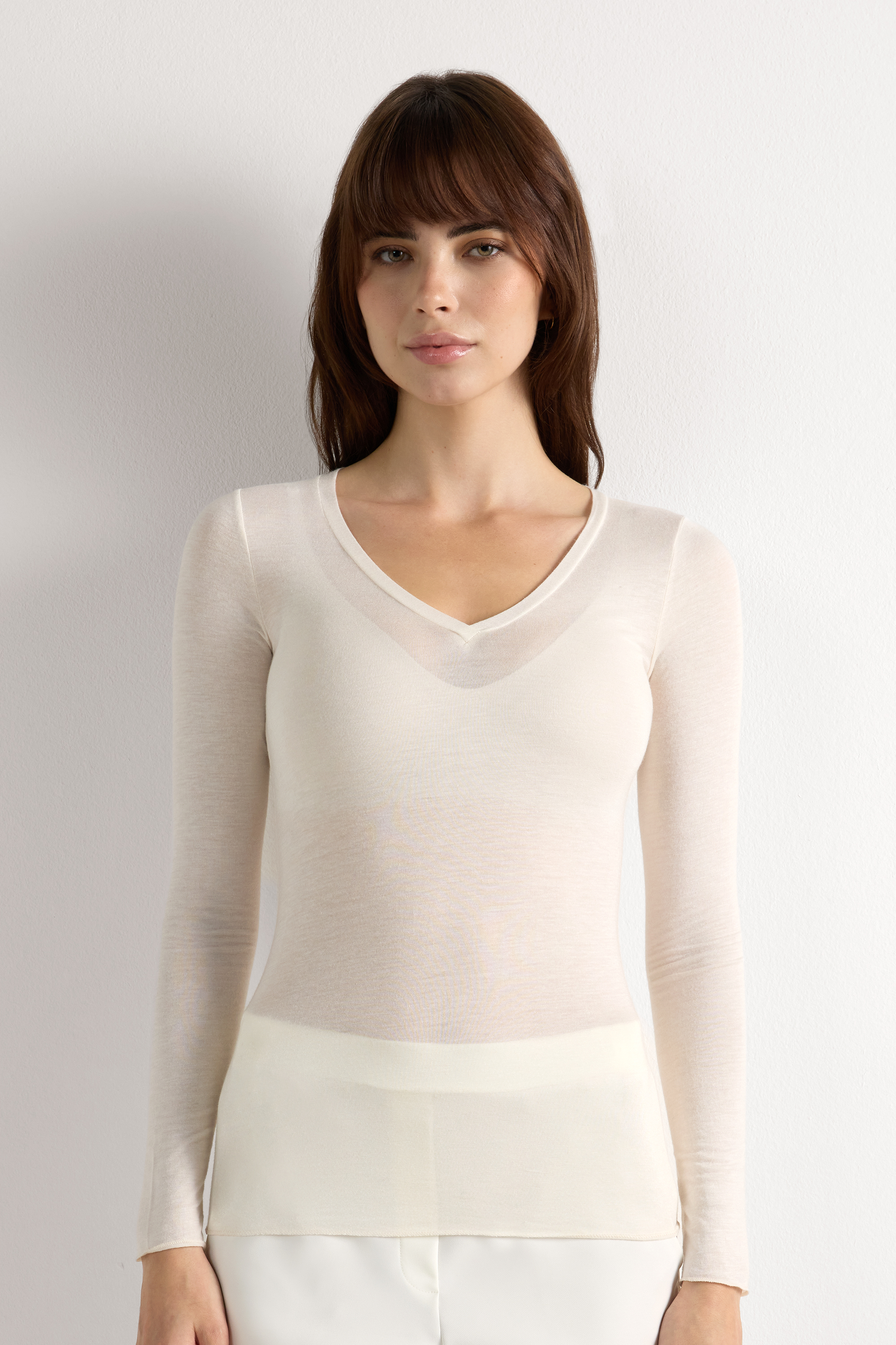 Maglia Scollo a V in Modal Ultralight con Cashmere